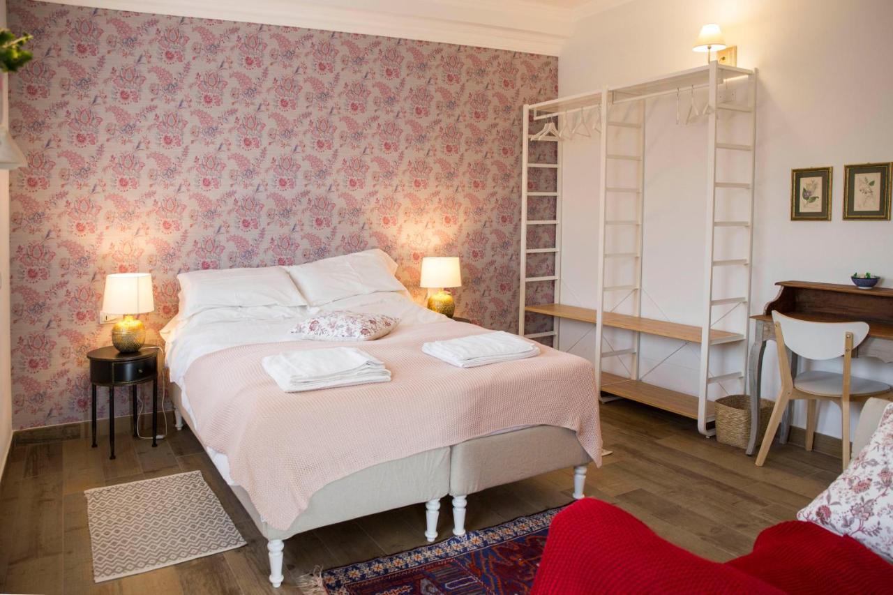Villa Del Tempo Desenzano del Garda Exteriör bild